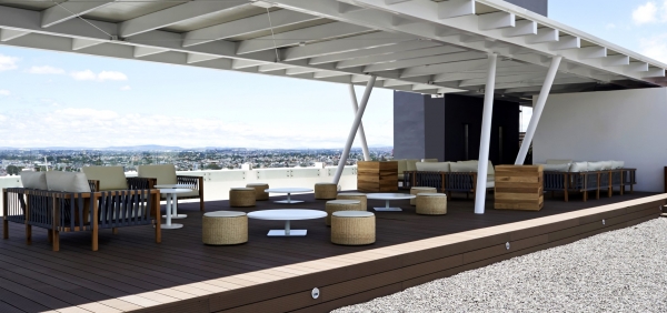 Camino Real Hotel & Suites