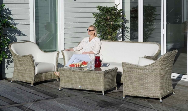 Bramblecrest Garden Furniture
