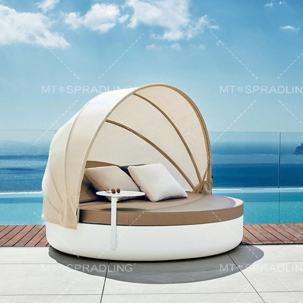 Ulm Collection by VONDOM