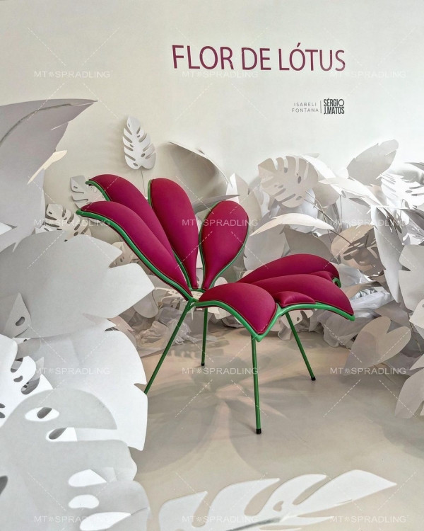 Sergio J Matos |  蓮花扶手椅